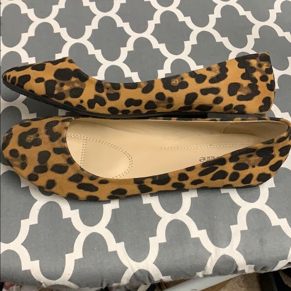 New without tag adorable fabric leopard flats - Picture 4 of 4